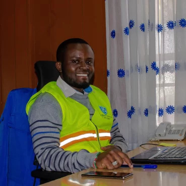 Cat Cleancare team member